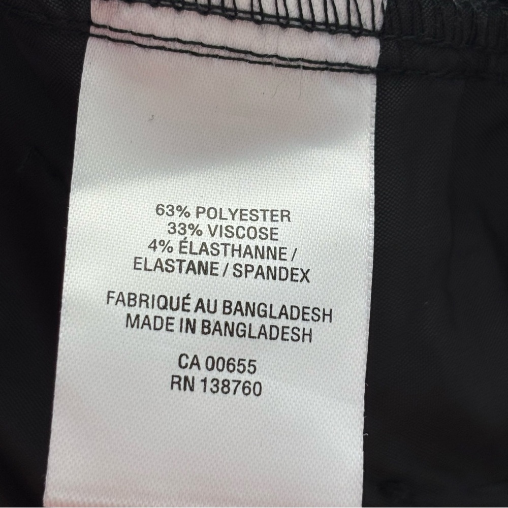 Reitmans Women’s The New Classic Black Bootcut Pants in 12 Petite - Picture 9 of 13